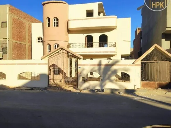 villa for sale in Magawish