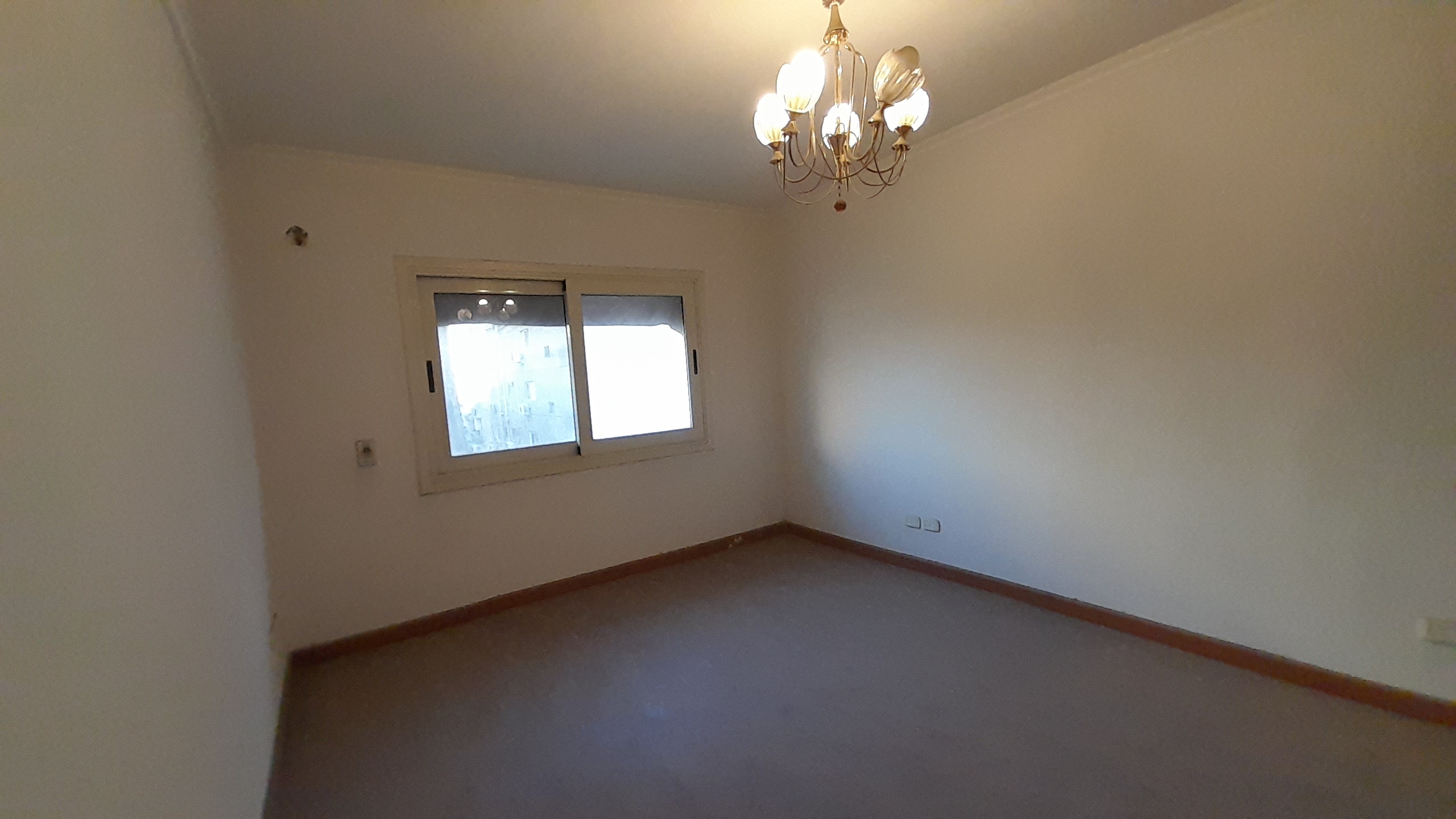 شقة للبيع في المهندسين 140م شارع جامعة الدول الرئيسي موقع متميز .