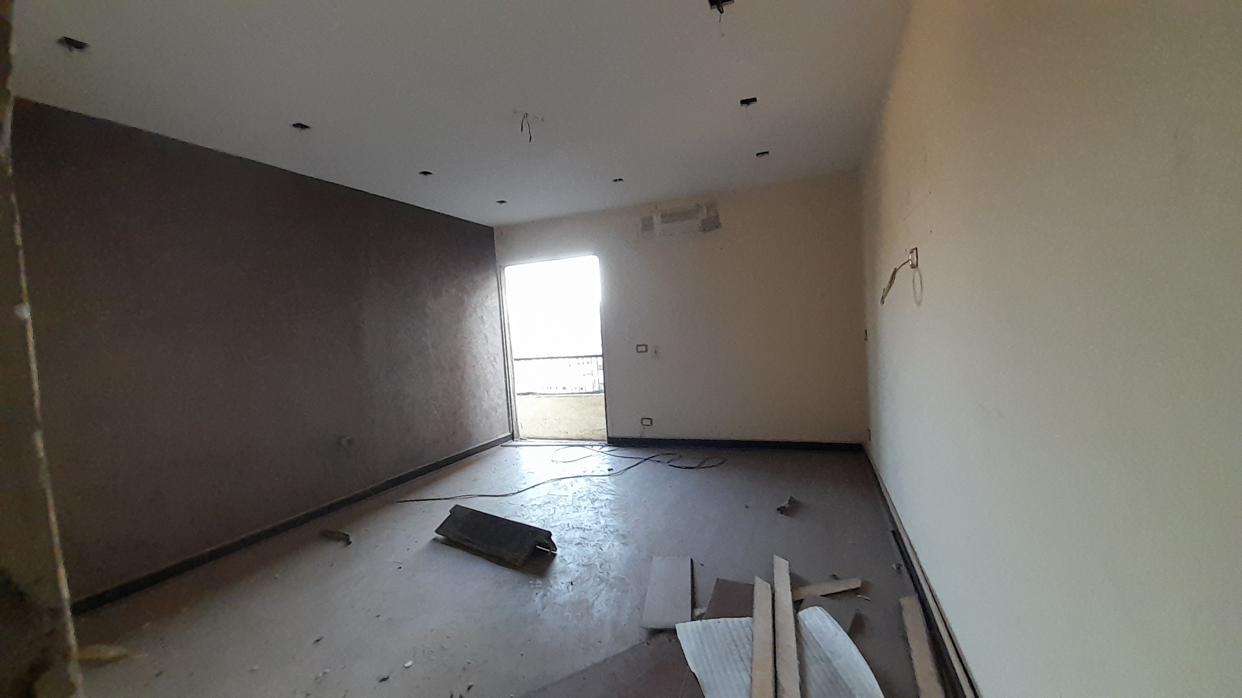 شقة للبيع في المهندسين 300م في شارع الثورة الرئيسى بفيو رائع (7) شقة للبيع في المهندسين 300م في شارع الثورة الرئيسى بفيو رائع .