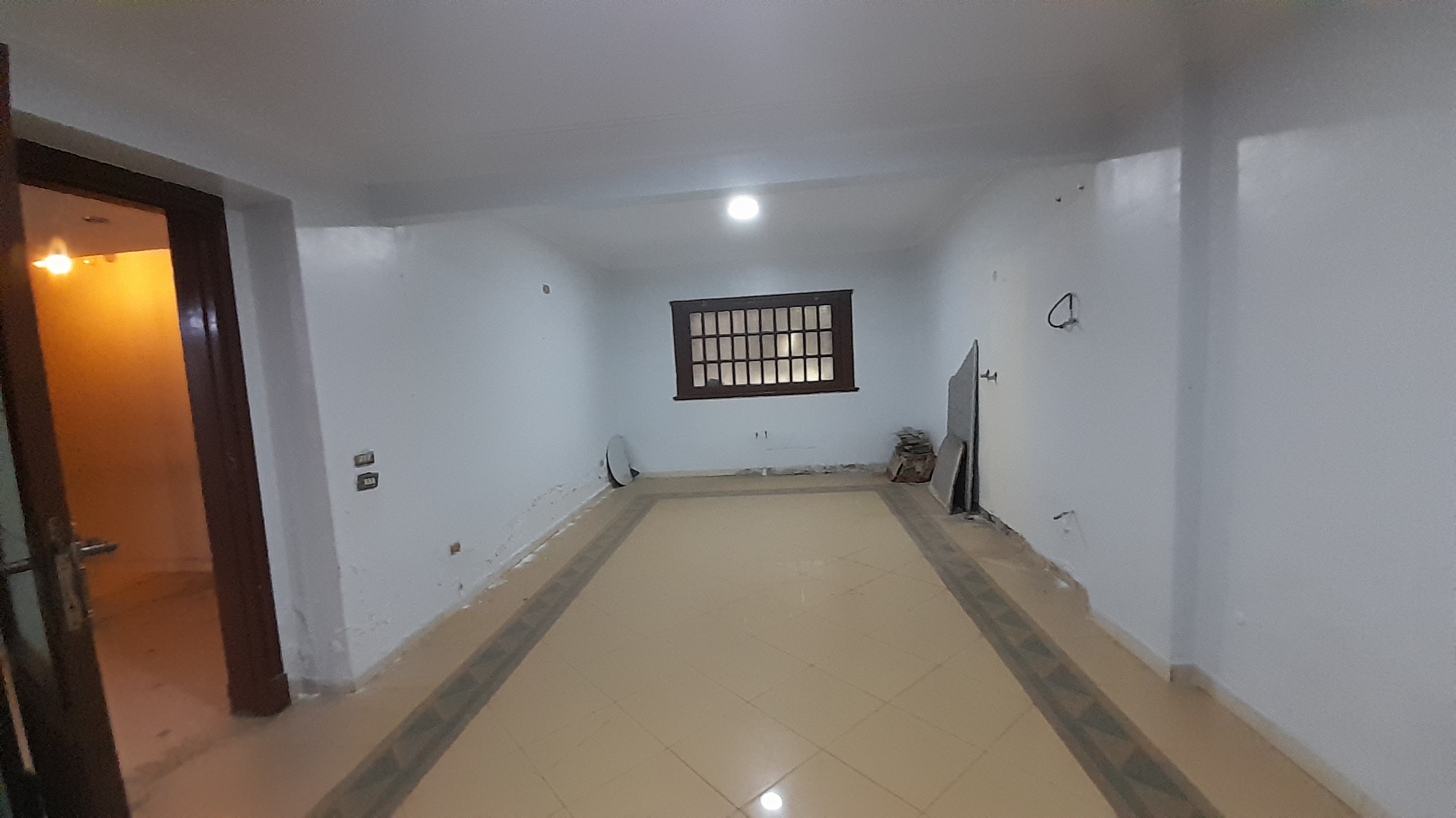 محل للبيع في المهندسين 200م في شارع رئيسى سوبر لوكس (1) محل للبيع في المهندسين مربع نادى الصيد 210م سوبر لوكس .