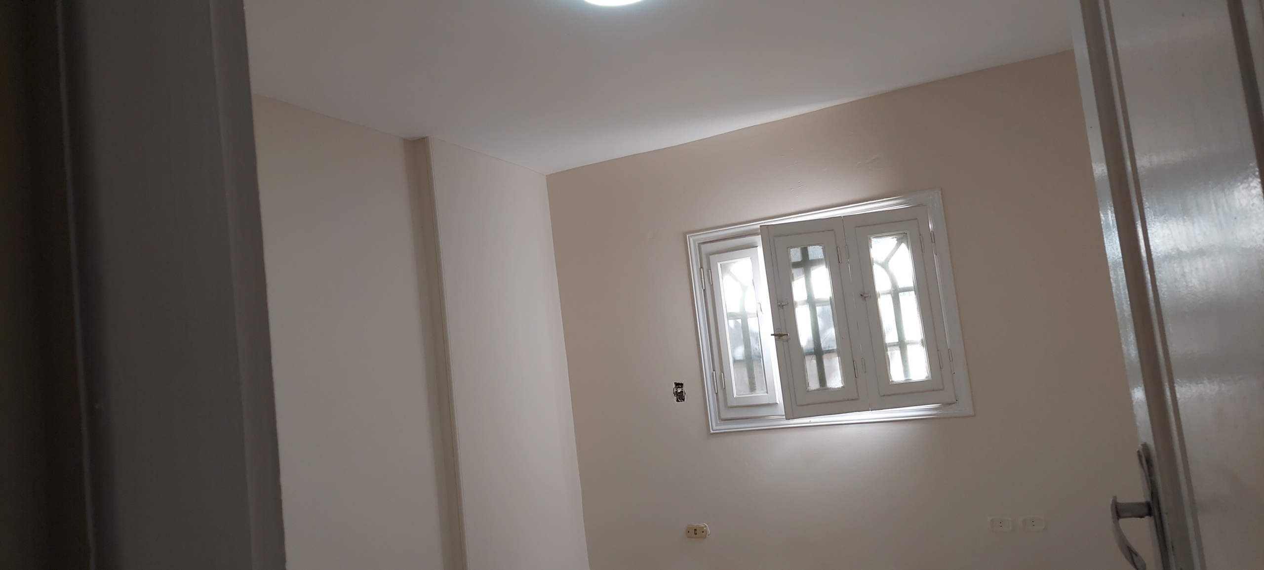 20251127_103021 شقه 175 متر شارع 103 المقطم بجوار جامع النصر و حديقه الاندلس