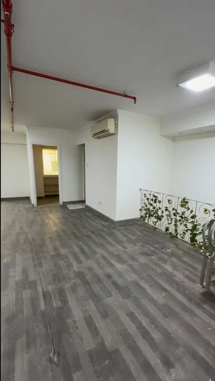 2 مكتب للايجار فى المهندسين 330م قرب عرابى الرئيسى ( عمارة فندقية ).