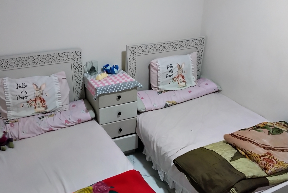 شقة أرضي بحديقة مميزة جدا بحدائق الاهرام