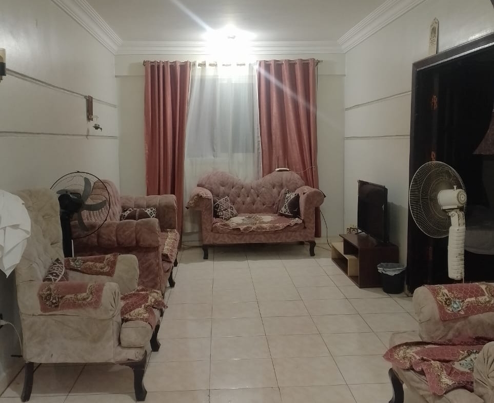 القاهرة – جسر السويس شارع جمال عبد الناصر الرئيسي