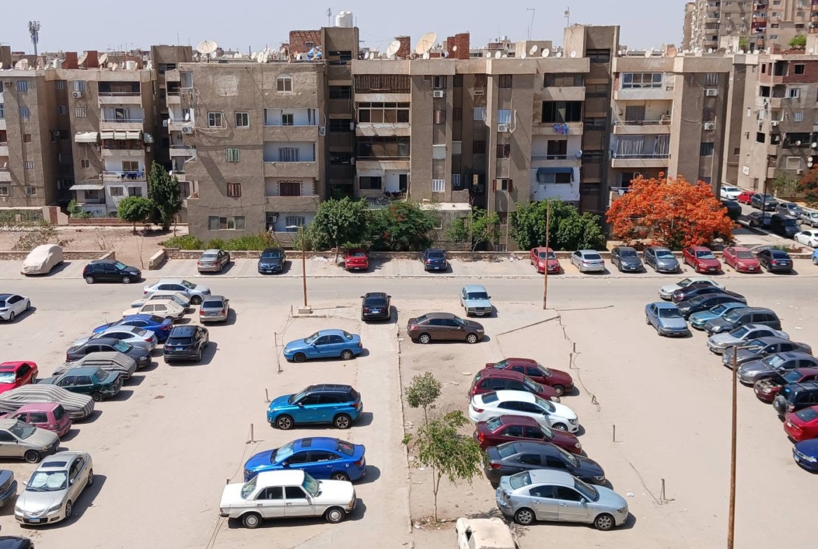 مساكن الشروق مدينة نصر خلف النادى الاهلى الدور الثالث
