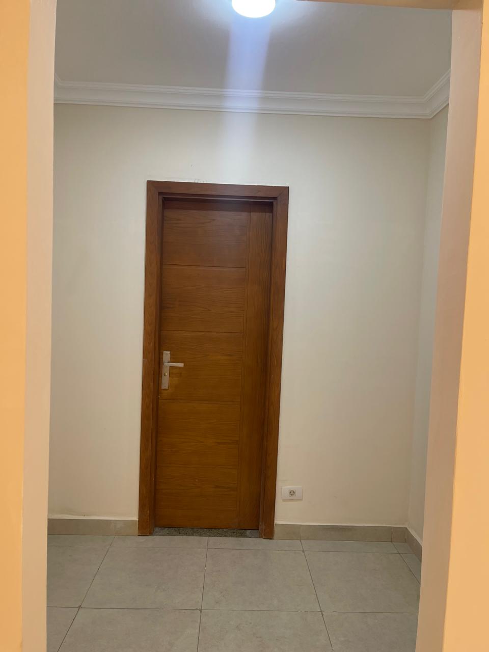 pict 6 شقة للايجار بكمباوند صوارى بقلب الاسكندرية وبجوار الجامعات