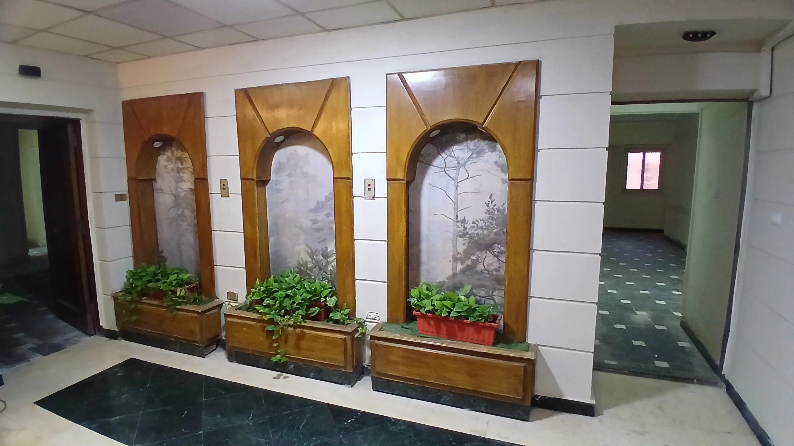 Office for sale in Southern Zamalek, 220 sqm, registered, and located just 5 minutes from the Nile—an excellent opportunity for administrative investment (4) مكتب للبيع فى الزمالك القلبية 220م مسجلة وتبعد 5 دقائق فقط عن النيل (للإستثمار الإداري المتميز ) .
